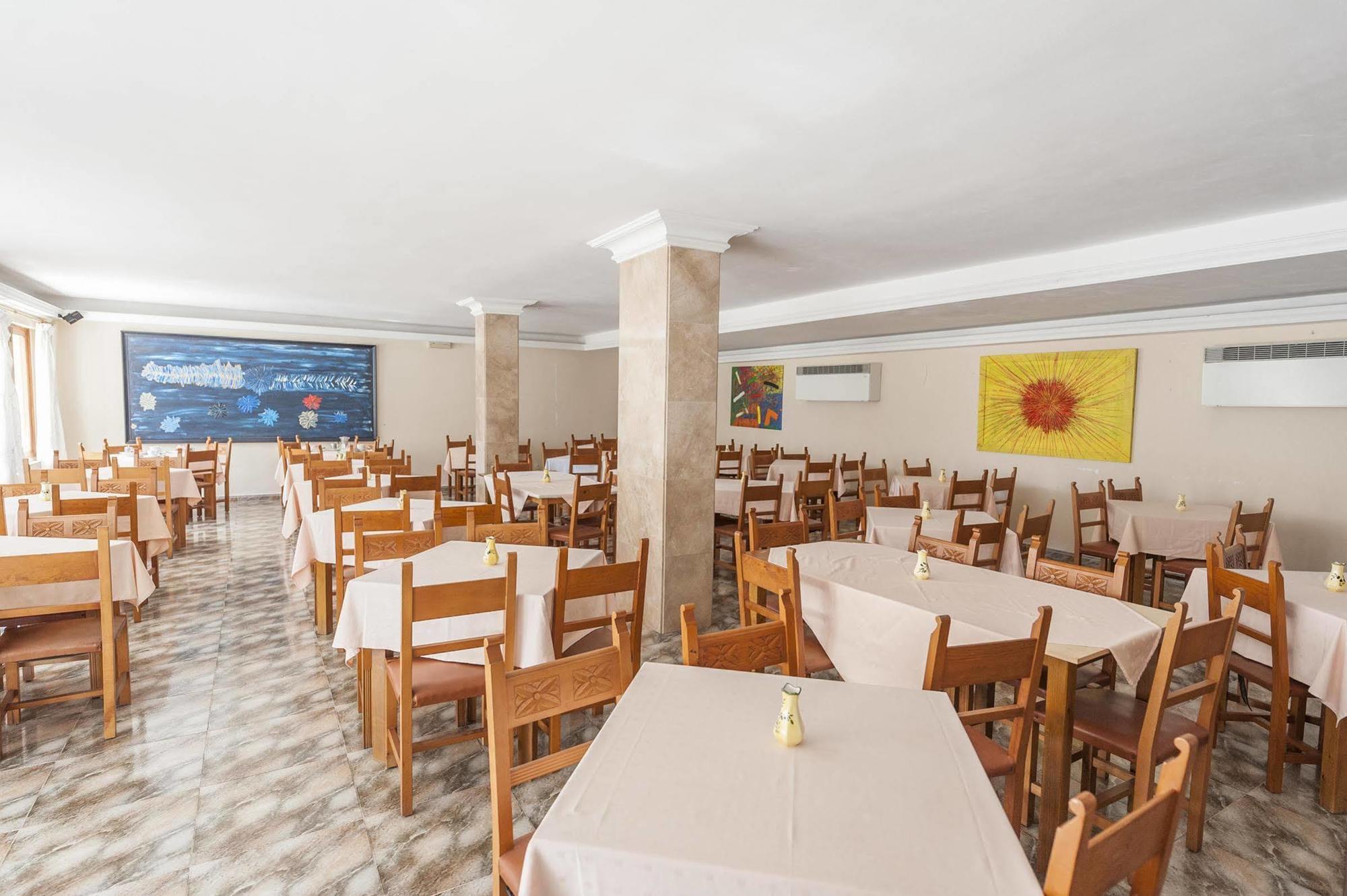 Hostal Casa Bauza Кала-Ратхада Екстер'єр фото